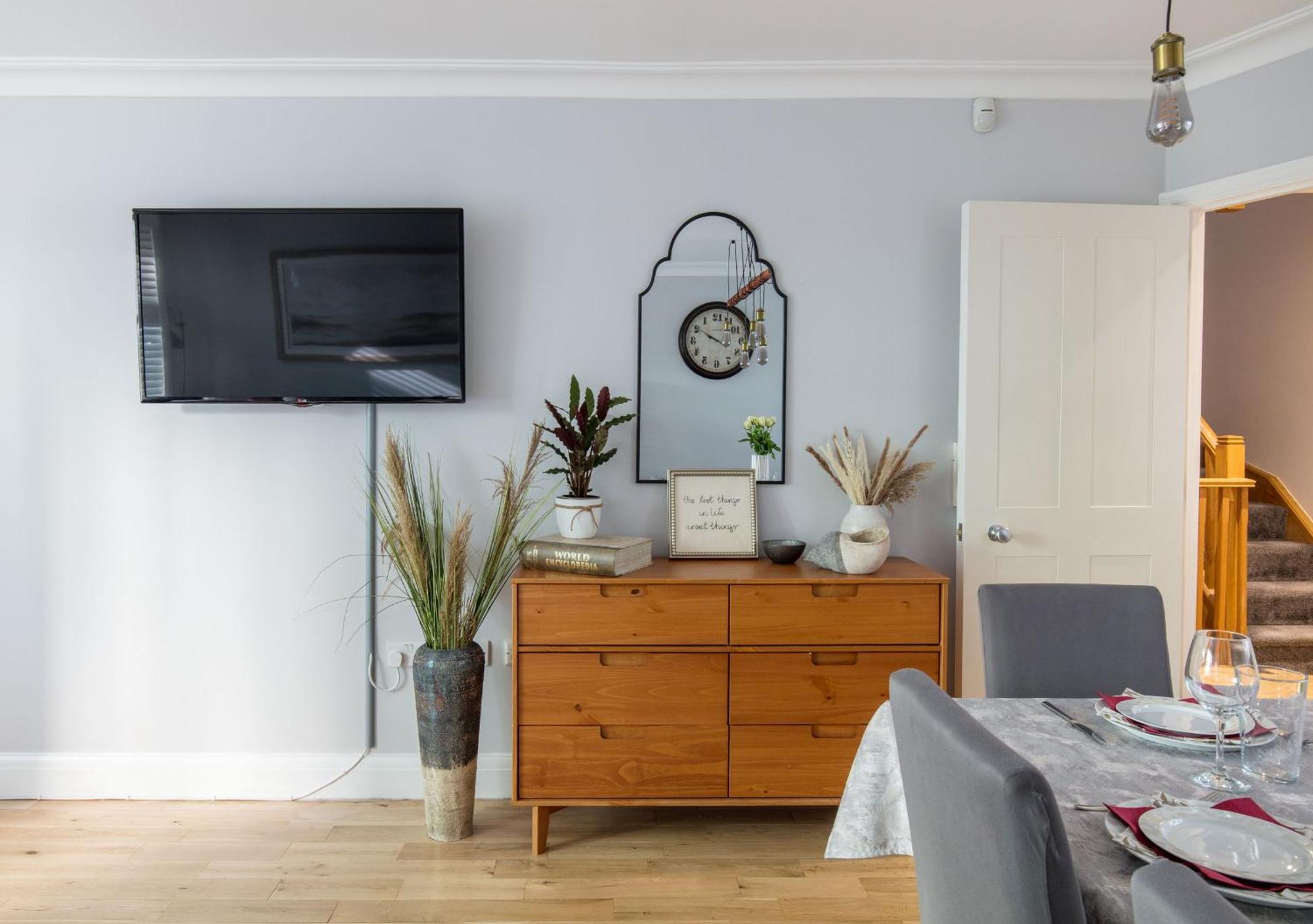 Spacious Quiet 4Bedrooms 6Beds House With Private Garage 5Min Walk To Paddington Station 伦敦 外观 照片