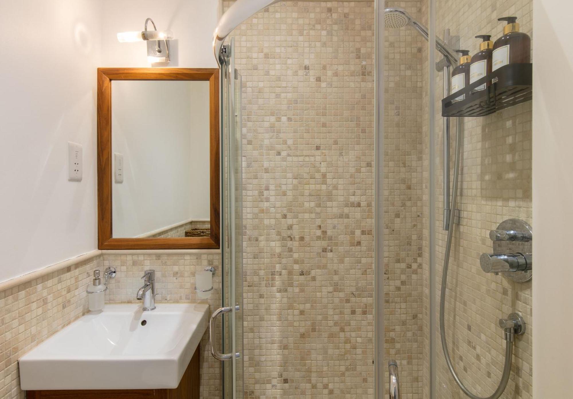 Spacious Quiet 4Bedrooms 6Beds House With Private Garage 5Min Walk To Paddington Station 伦敦 外观 照片